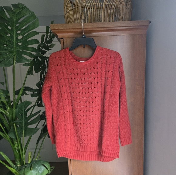 Old navy orange knit sweater - Picture 1 of 3